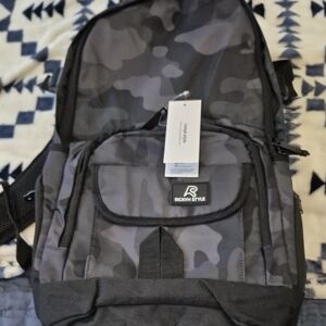 Rickyh Style Men’s Camo Backpack in Gray